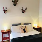 Al Cavour 34 Bed and breakfast 4*
