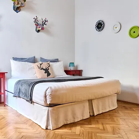 Al Cavour 34 Bed & Breakfast Trento