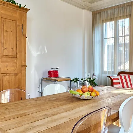 Al Cavour 34 Bed & Breakfast Trento