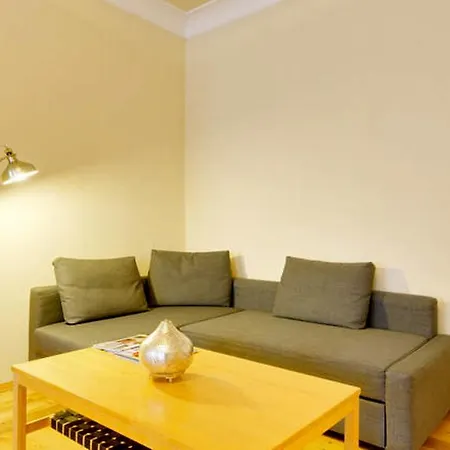 Al Cavour 34 Bed & Breakfast
