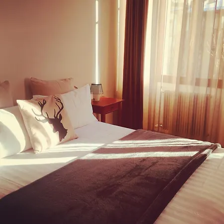 Al Cavour 34 4* Trento