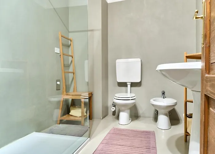 Al Cavour 34 4* Trento