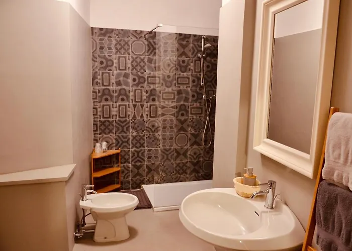 Bed & Breakfast Al Cavour 34 4*